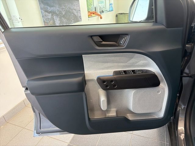 New 2026 Carbonized Gray Metallic Ford XLT image 18