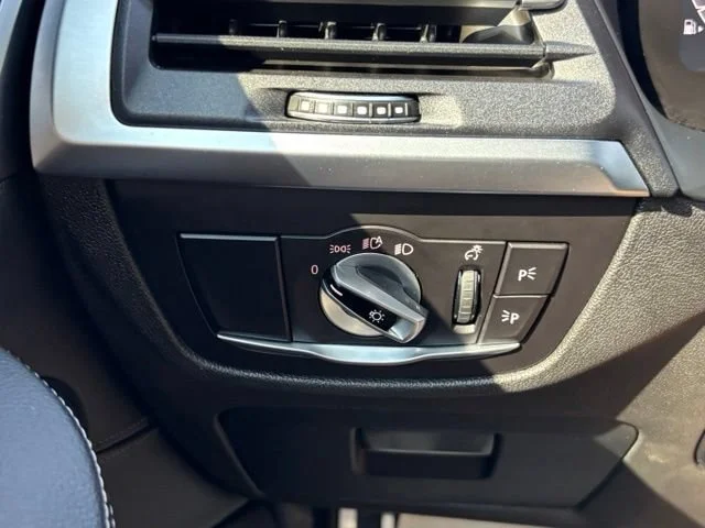 Used 2023 Black BMW M40i image 32