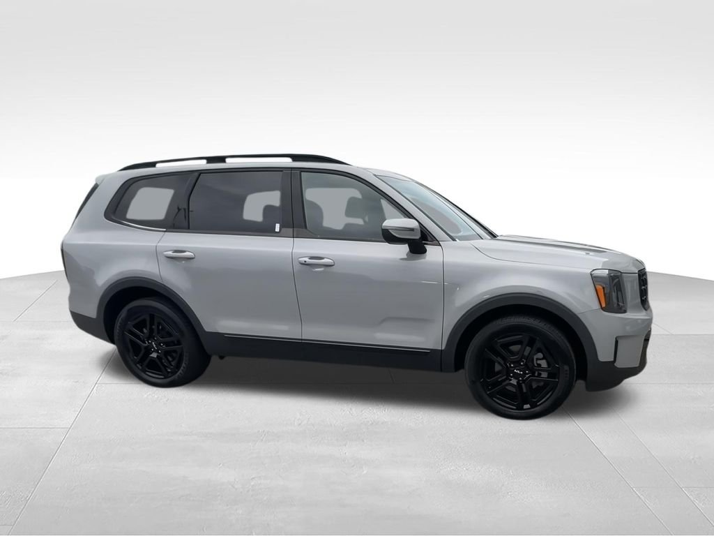 Used 2024 Gray Kia EX X-Line image 9