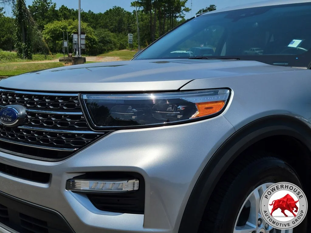 Used 2023 Silver Ford XLT image 10