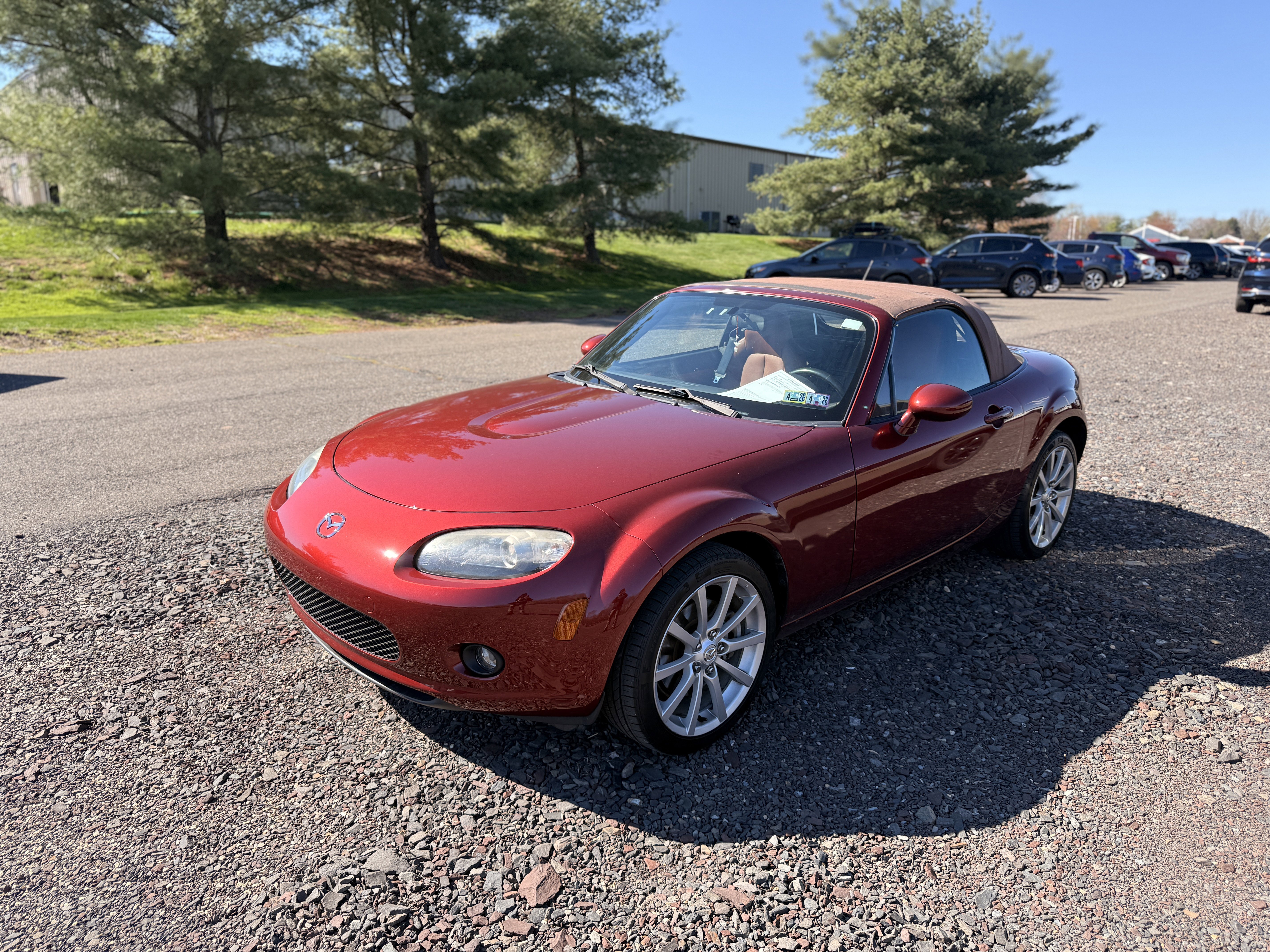Used 2006 Mazda MX-5 Miata Base with VIN JM1NC25F760113023 for sale in Colmar, PA