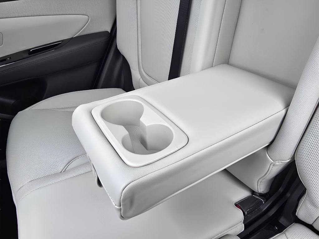 Used 2026 Ecotronic Gray Hyundai Limited image 29