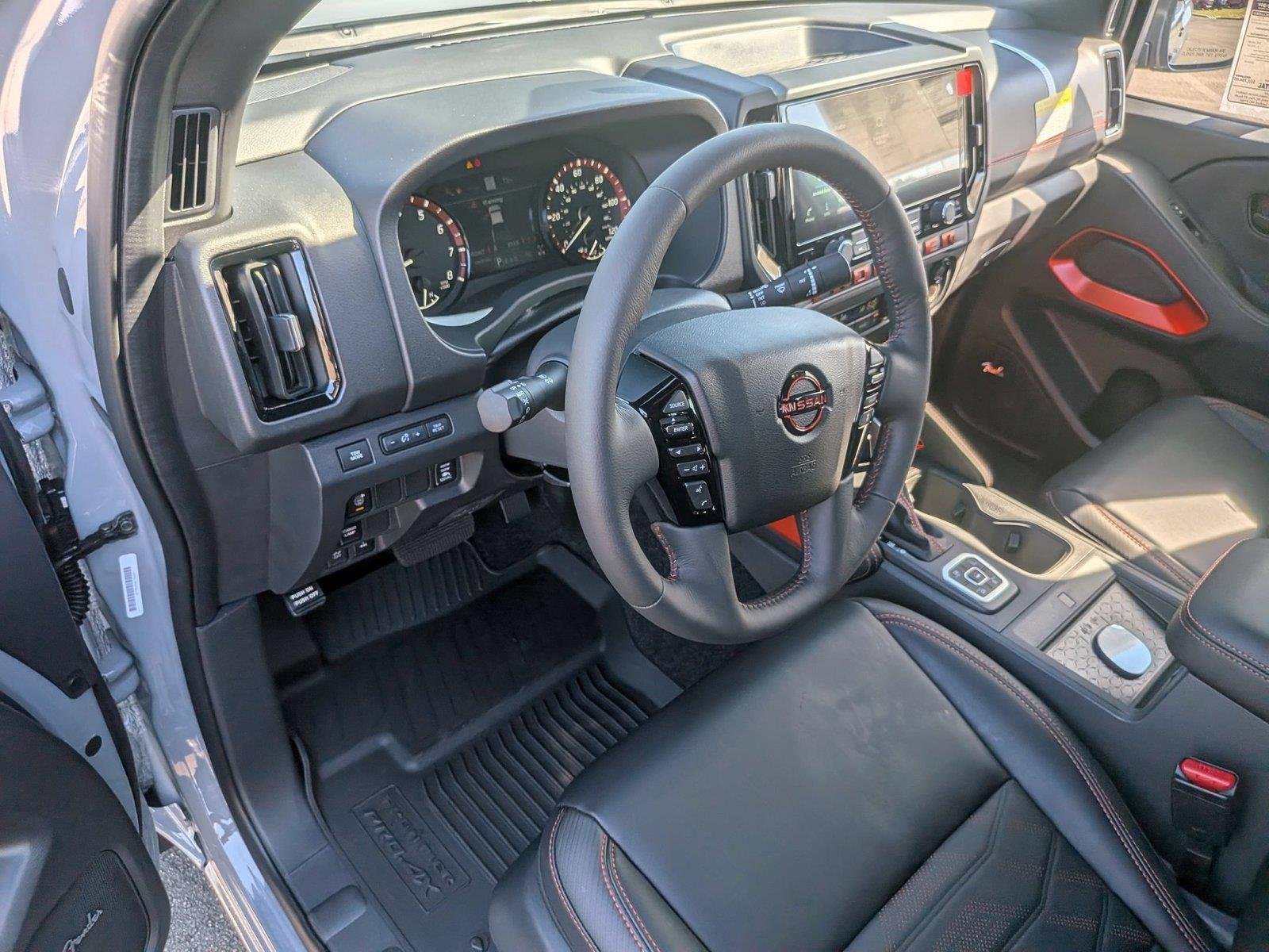 New 2027 Boulder Gray Pearl Nissan Crew Cab PRO-4X® image 19
