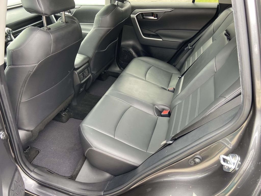 Used 2024 Gray Toyota XLE Premium image 23