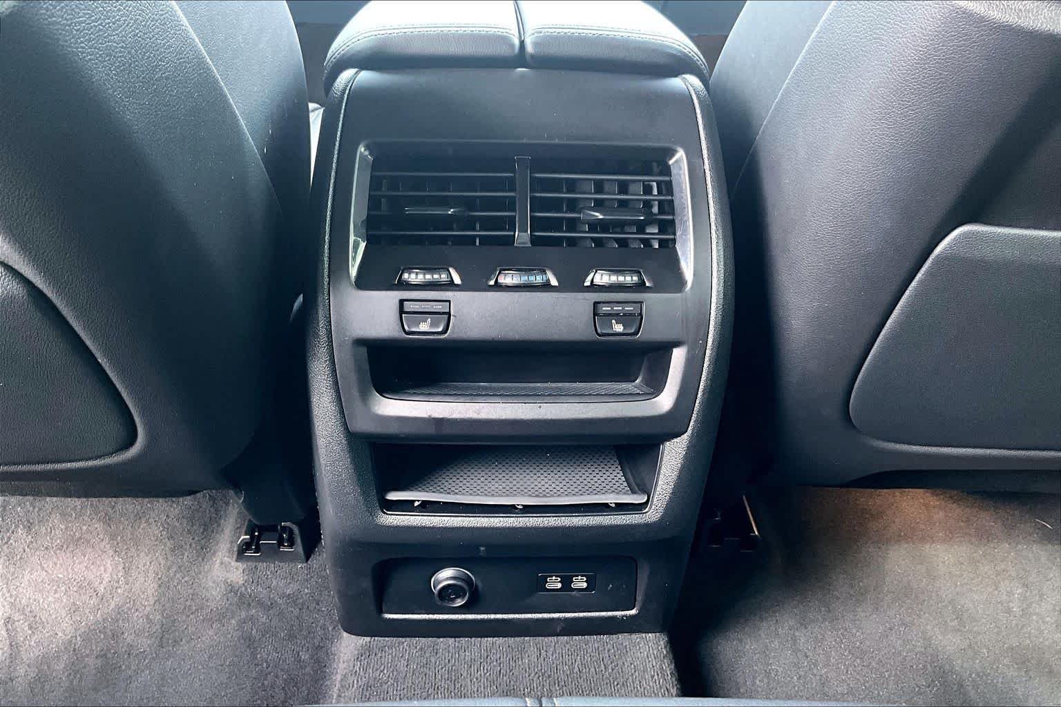 Used 2024 Brooklyn Grey Metallic BMW xDrive40i image 46