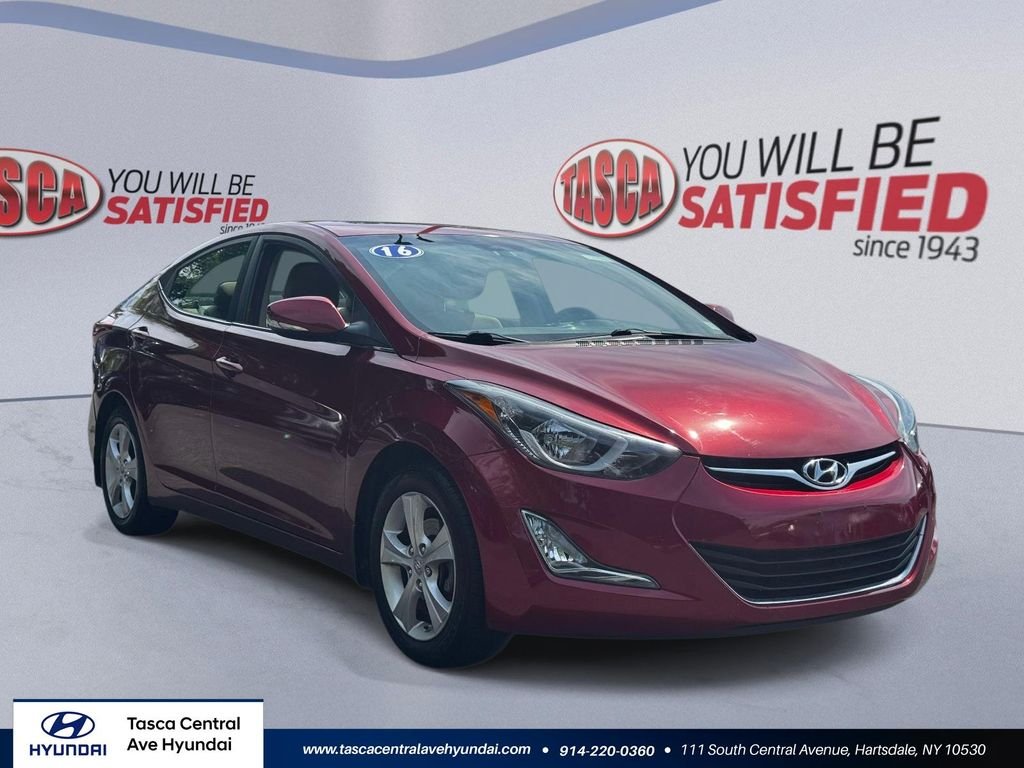 Used 2016 Red Hyundai Value Edition image 1