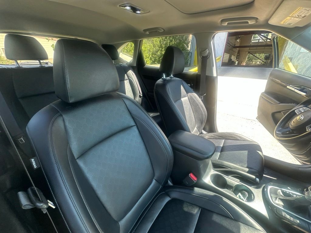 Used 2021 Black Kia EX image 36