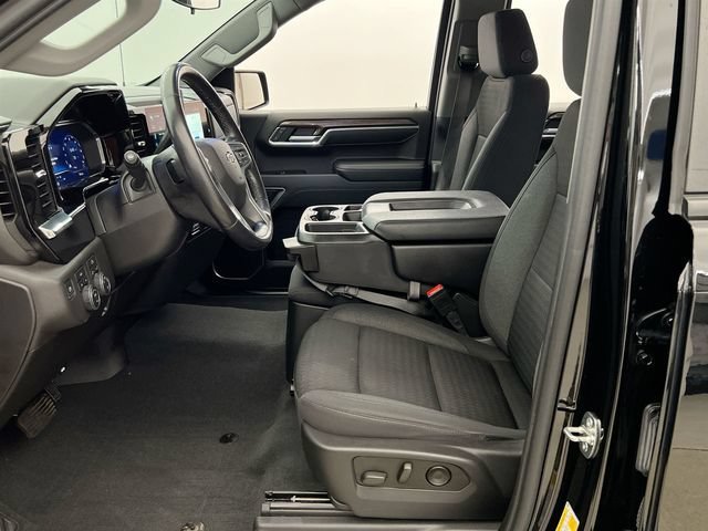 2022 Chevrolet Silverado 1500 LT - Photo 9