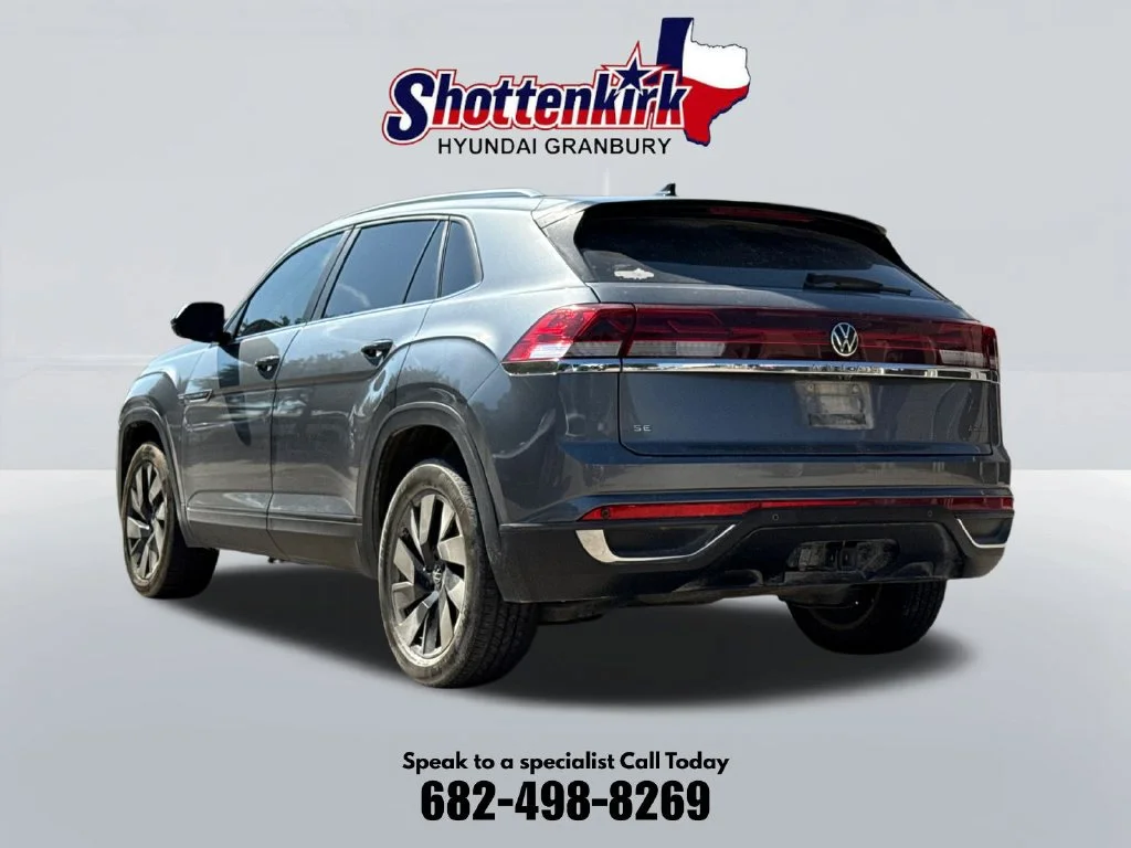 Used 2024 Platinum Gray Metallic Volkswagen 2.0T SE w/Technology image 7
