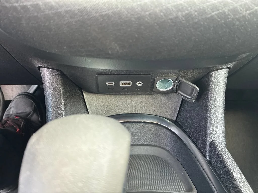Used 2025 Sterling Gray Metallic Chevrolet 1LT image 22