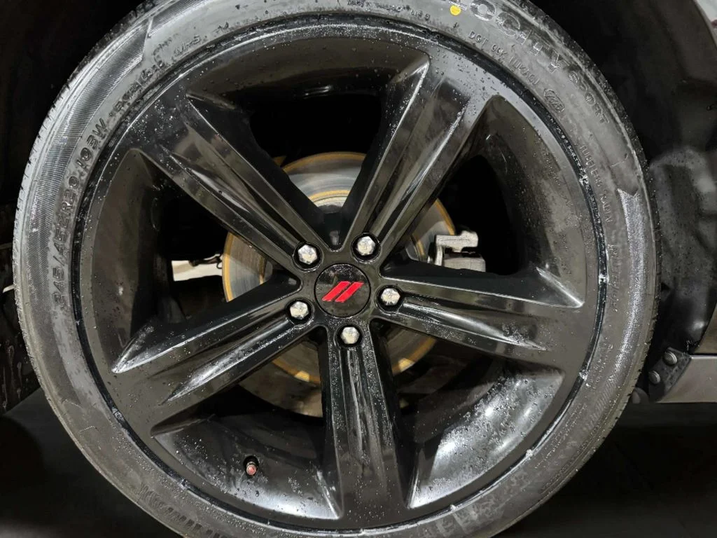 Used 2015 Pitch Black Clearcoat Dodge R/T Shaker image 28