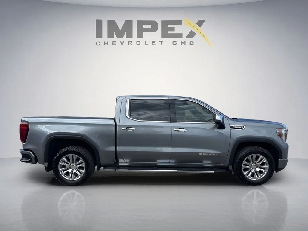 Used 2021 Gray GMC Denali image 6