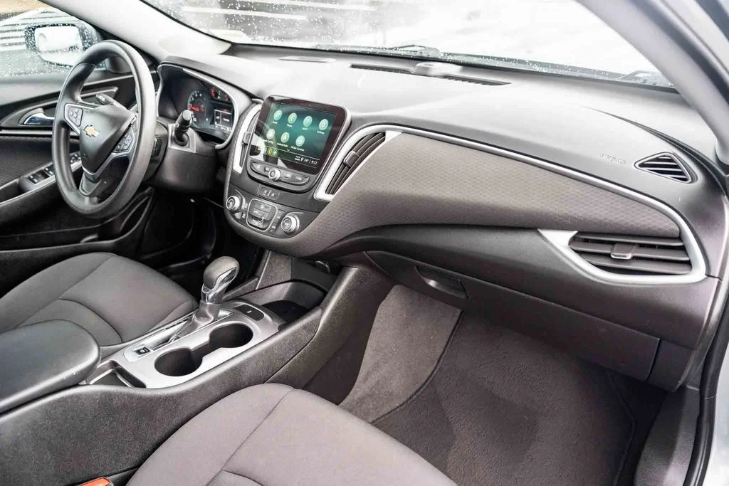 Used 2024 Gray Chevrolet LS image 27