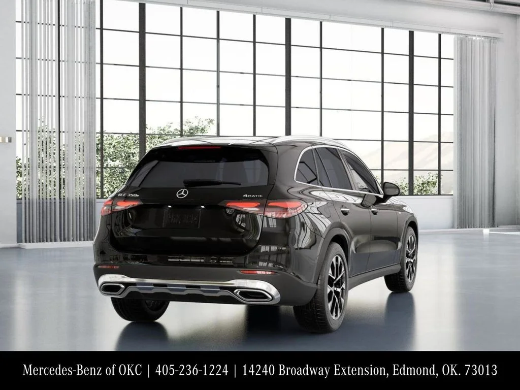Used 2026 Black Mercedes-Benz GLC 350e image 23