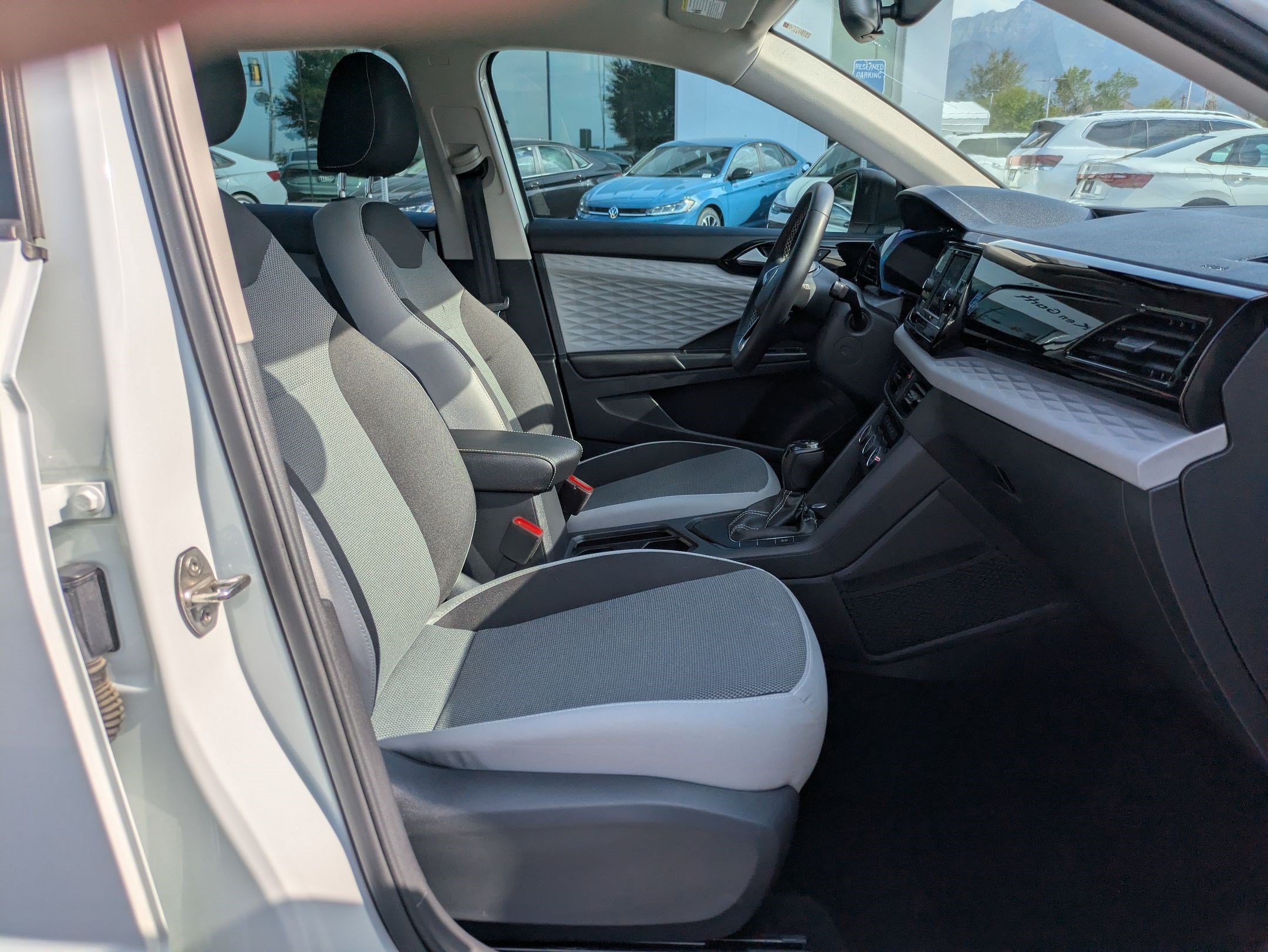 Certified Used 2023 Pure White Volkswagen S image 31