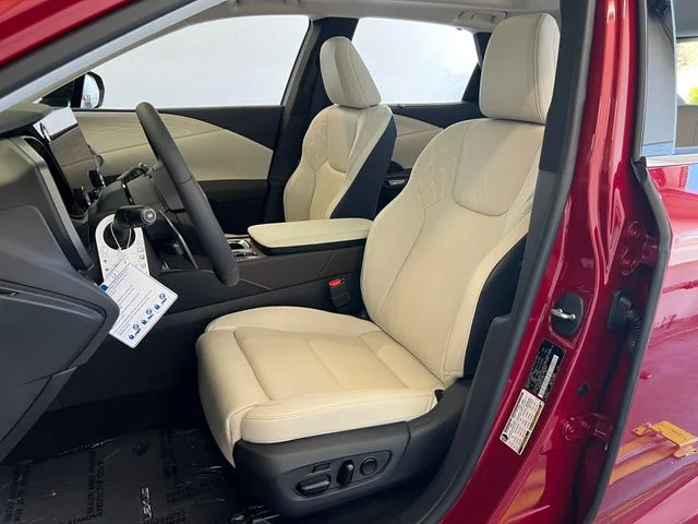 New 2026 Matador Red Mica Lexus 350h Luxury image 38
