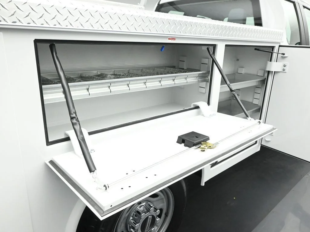 New 2026 Oxford White Ford XL image 51