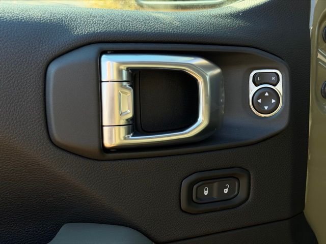 New 2026 41 Exterior Paint Jeep Mojave image 12