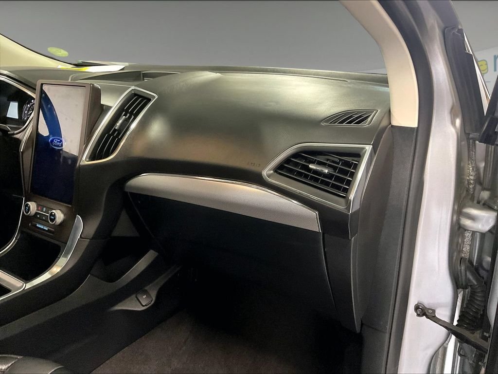 Used 2021 Silver Ford Titanium image 13