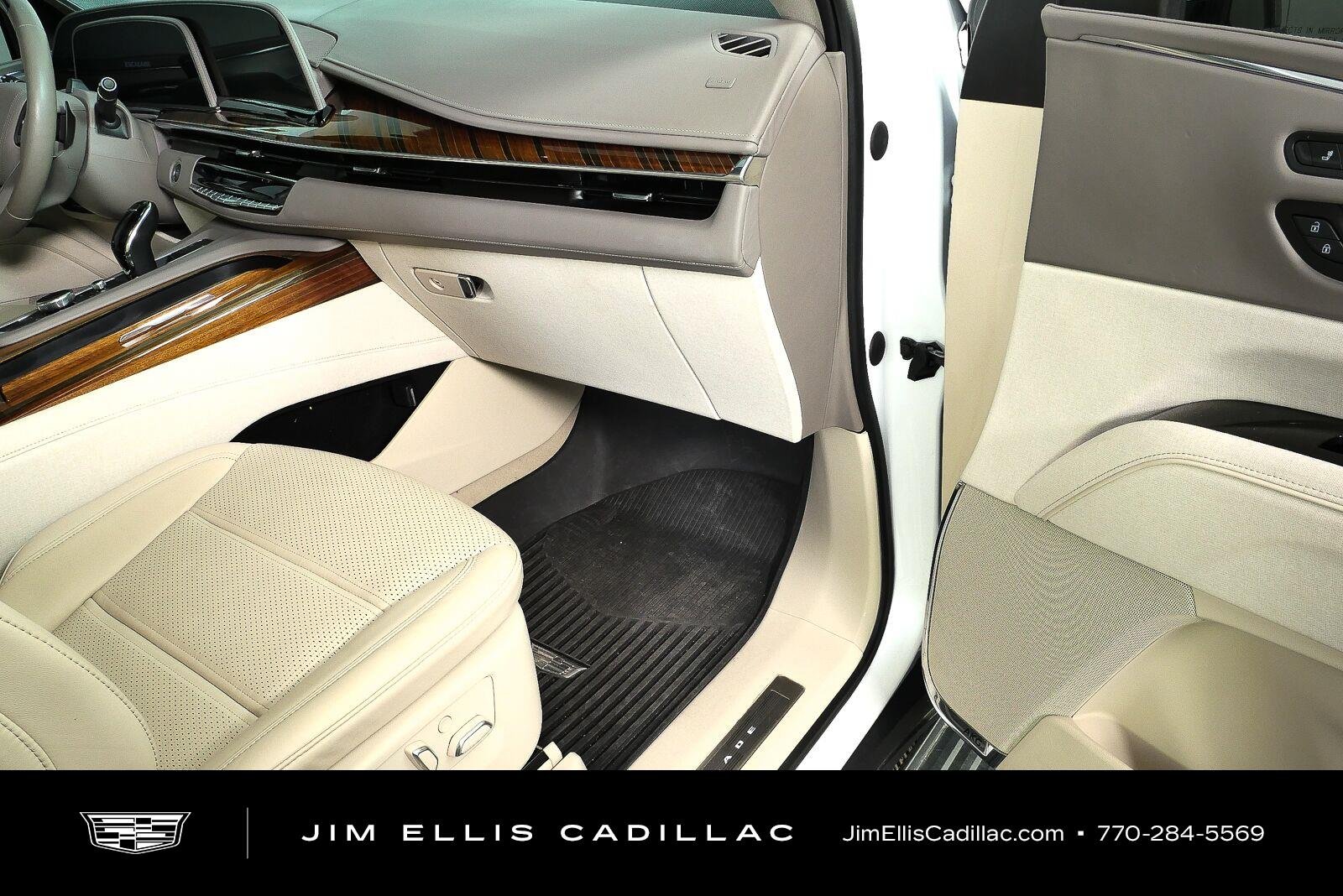 Used 2023 Crystal White Tricoat Cadillac 4WD Sport Platinum image 23