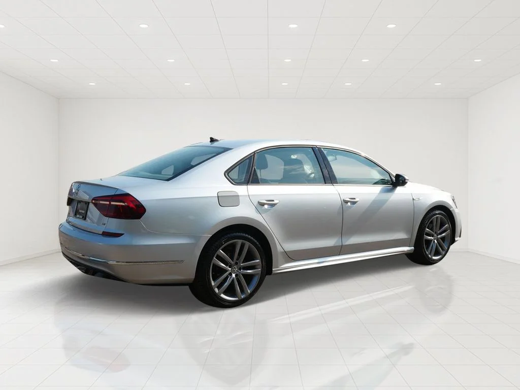 Certified Used 2018 Silver Volkswagen 2.0T R-Line image 6