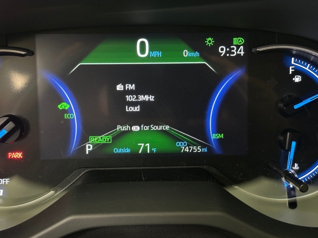 2023 Toyota RAV4 XLE Premium - Photo 10
