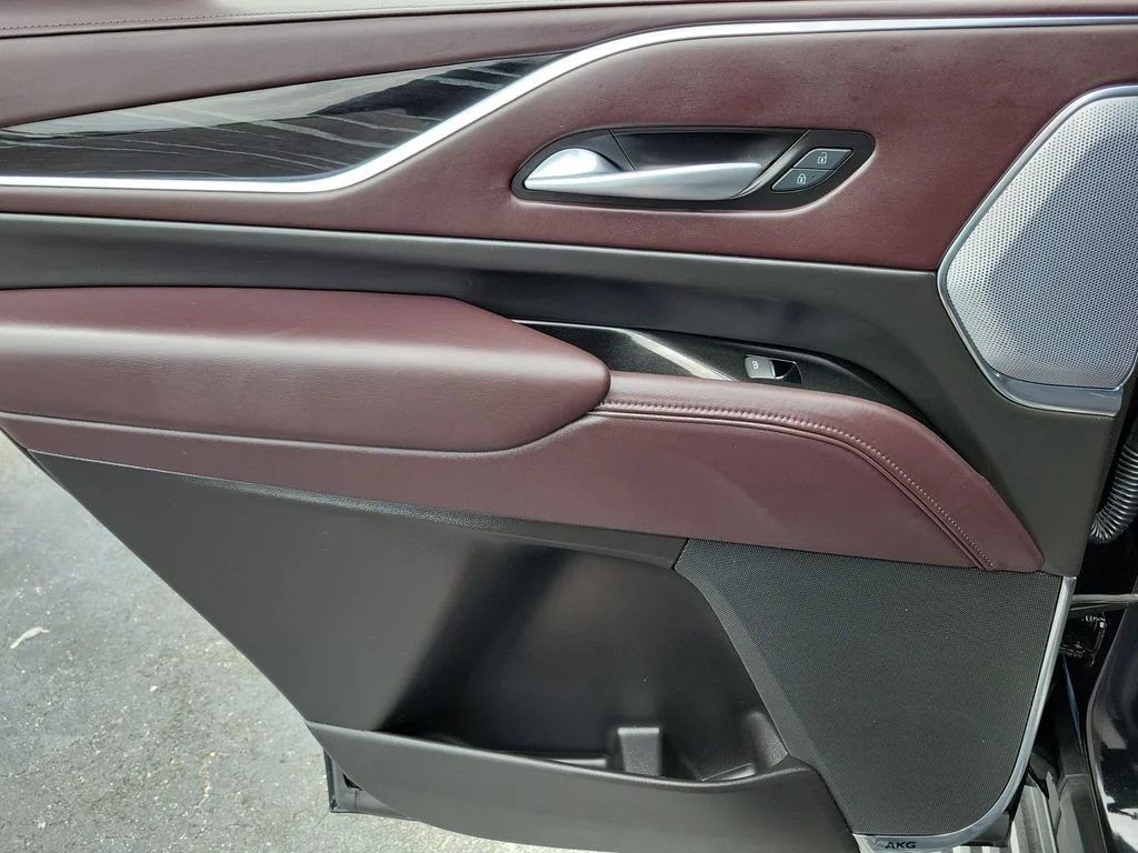 Used 2024 Black Cadillac V-Series image 18