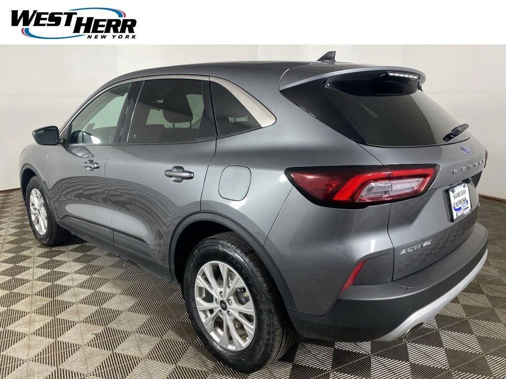 Used 2023 Carbonized Gray Metallic Ford Active image 28
