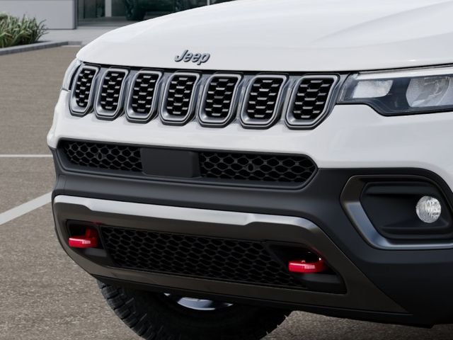 New 2026 Bright White Clear-Coat Exterior Paint Jeep Trailhawk image 12