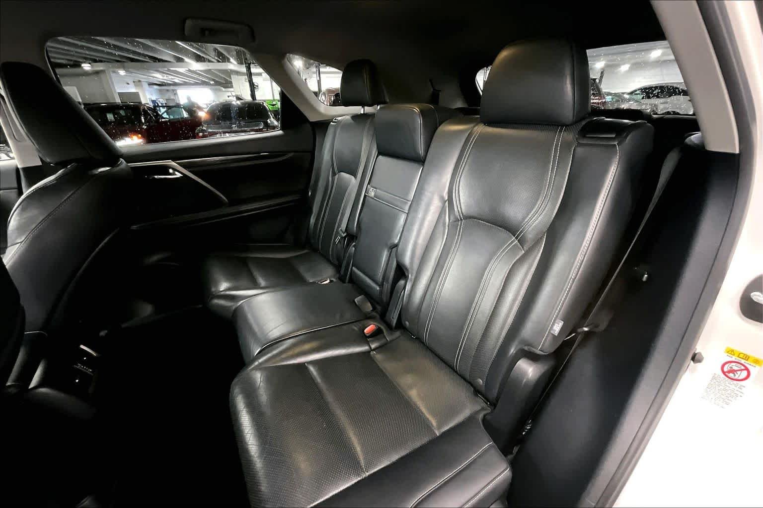 Used 2018 Eminent White Pearl Lexus  image 20