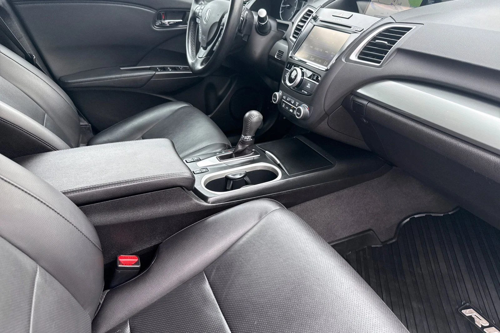 Used 2018 White Acura Advance Package image 15