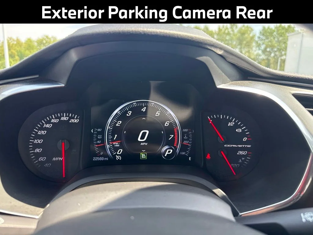 Used 2019 White Chevrolet Stingray image 10