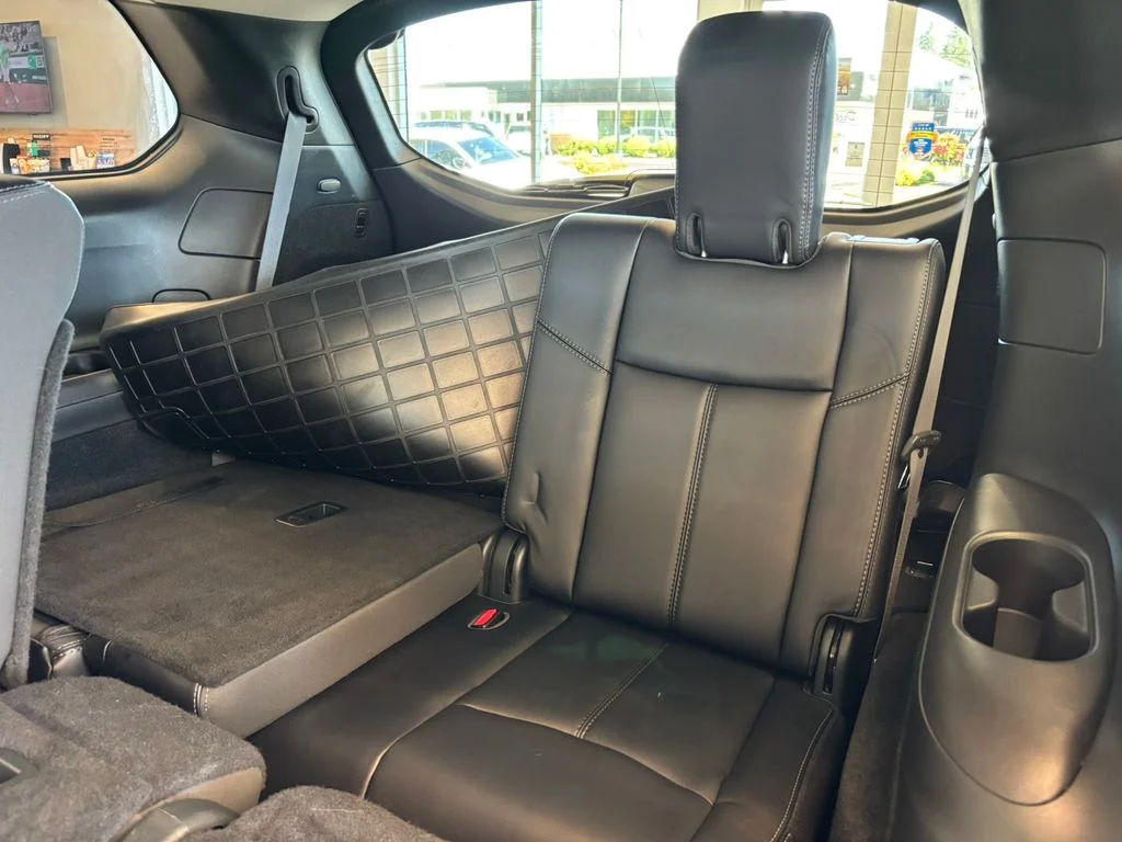 Used 2019 Black Nissan SL image 29