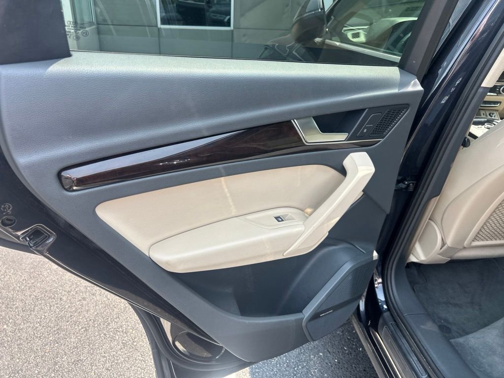 Used 2018 Blue Audi 2.0T image 21