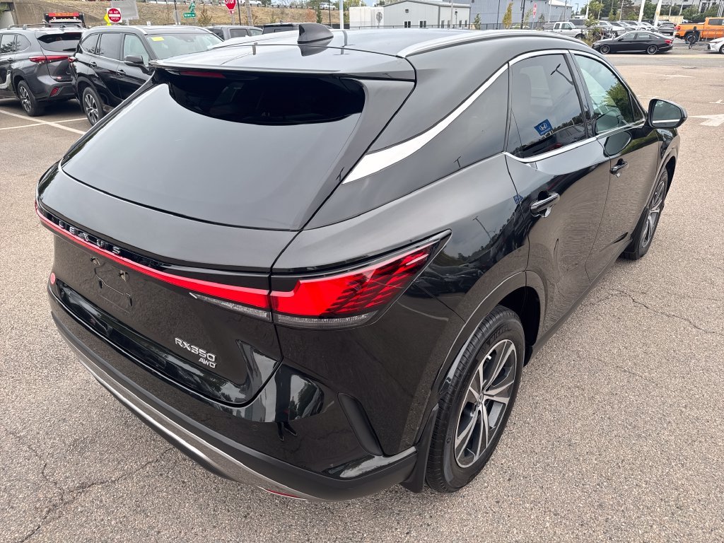 Used 2024 Black Lexus 350 Premium image 9