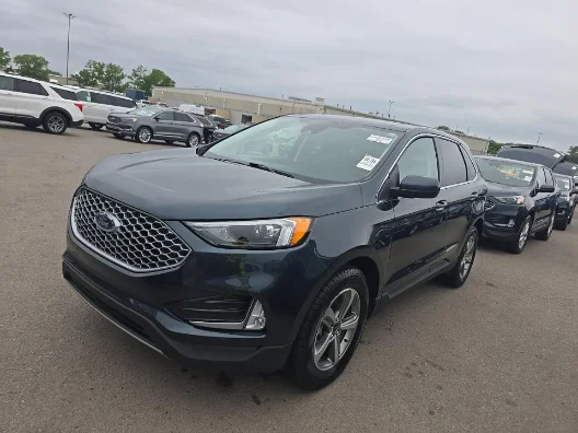 2023 Ford Edge SEL AWD's photo