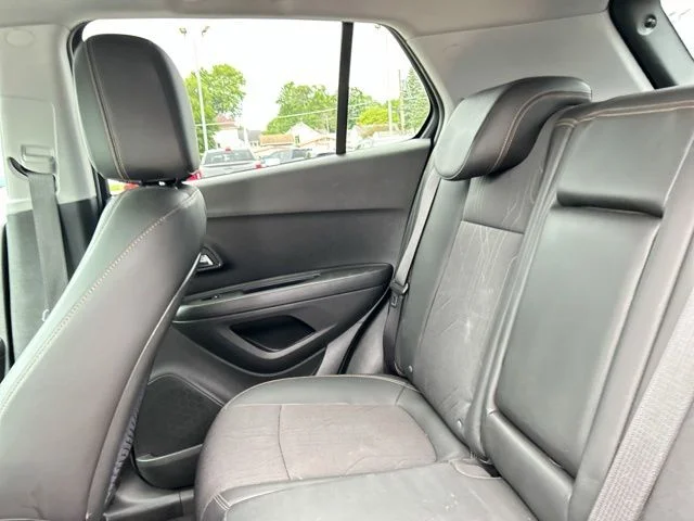 Used 2020 White Chevrolet LT image 15