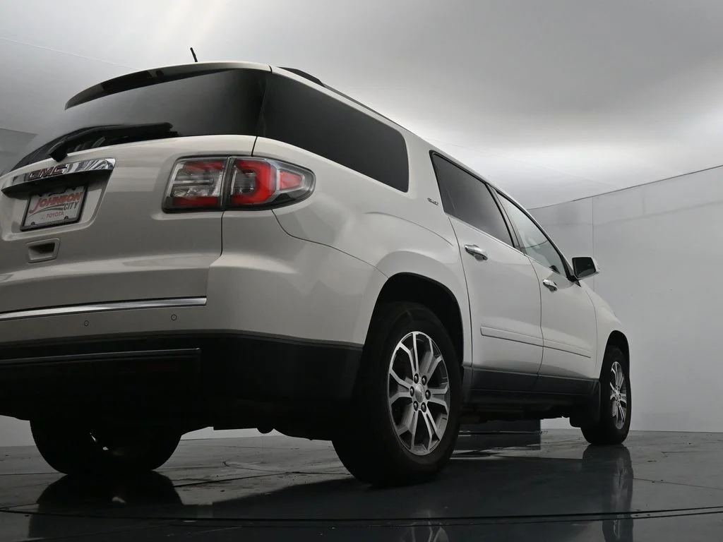Used 2013 White GMC SLT-1 image 36