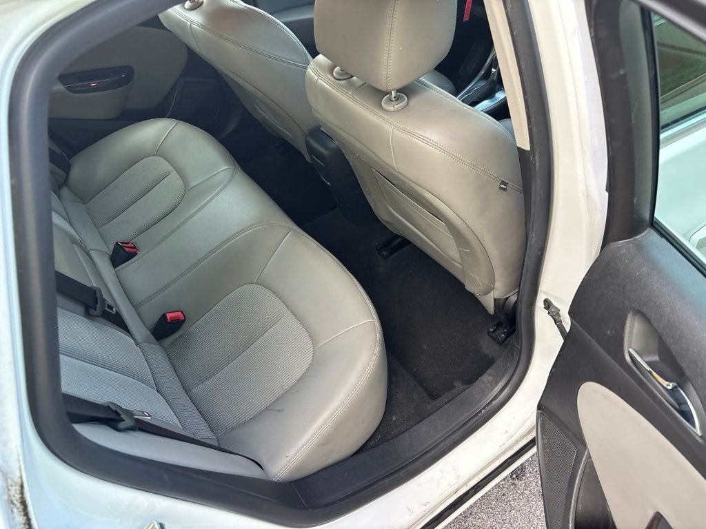 Used 2014 White Buick Base image 7