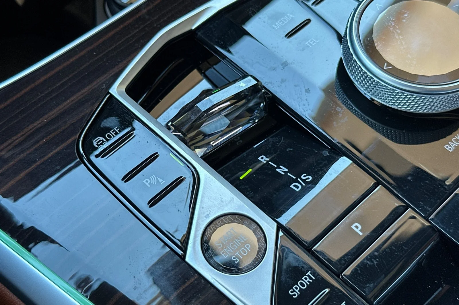 2026 BMW X5 M60i - Photo 21