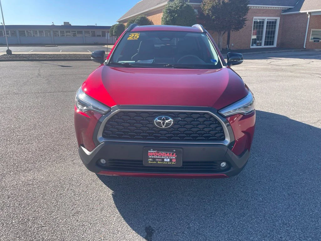 Used 2025 Red Toyota XLE image 2