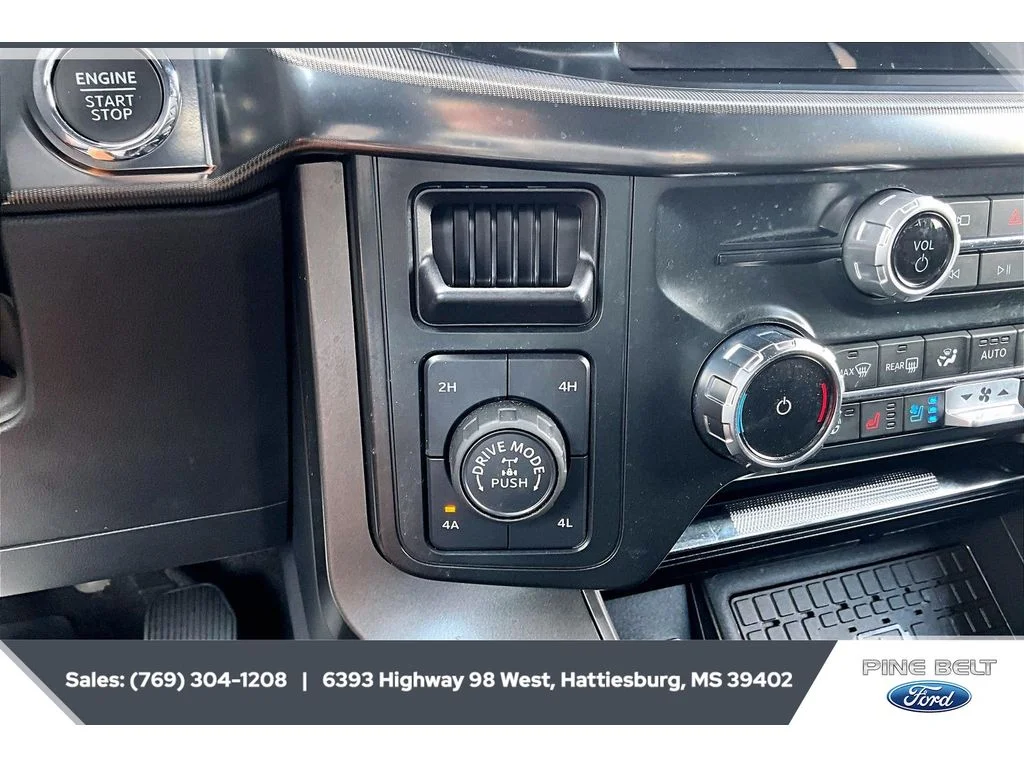 Used 2025 BLACK Ford Lariat image 23