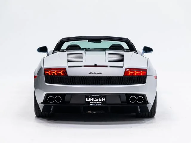 Used 2011 Silver Lamborghini LP560-4 image 4