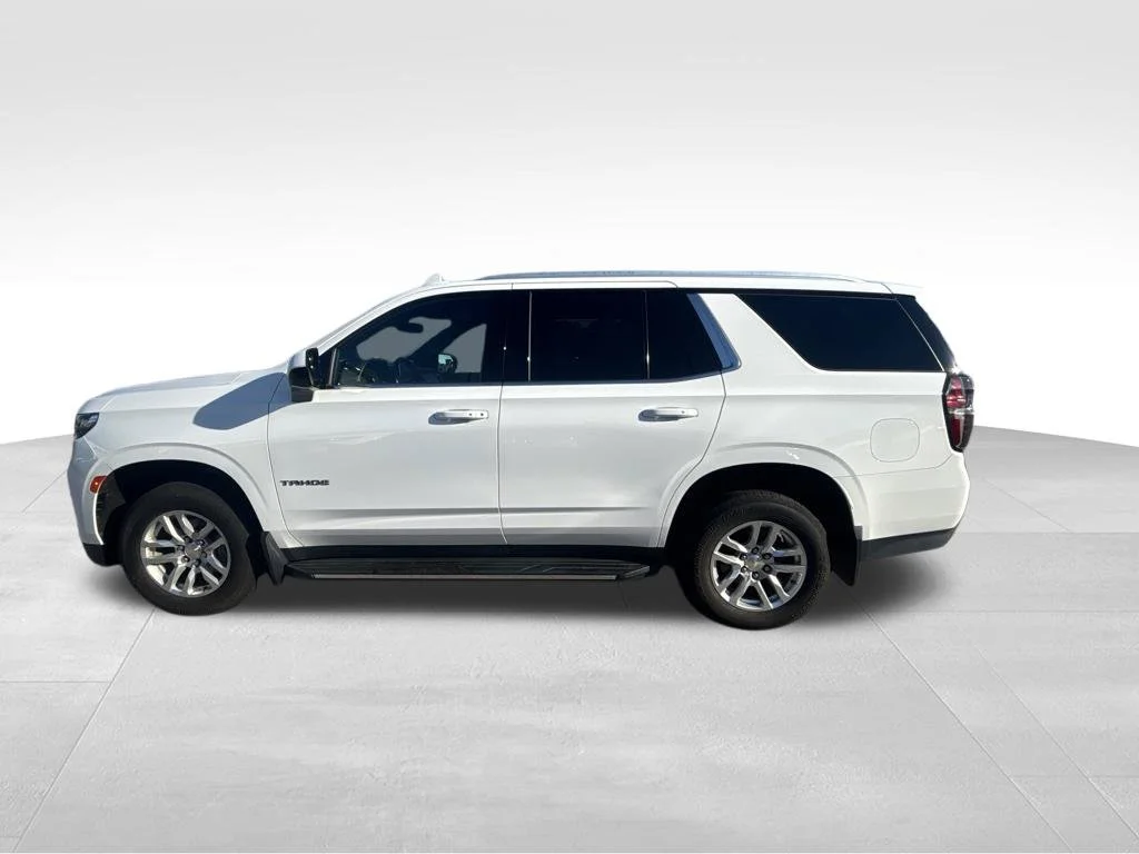 Used 2021 White Chevrolet LT image 2