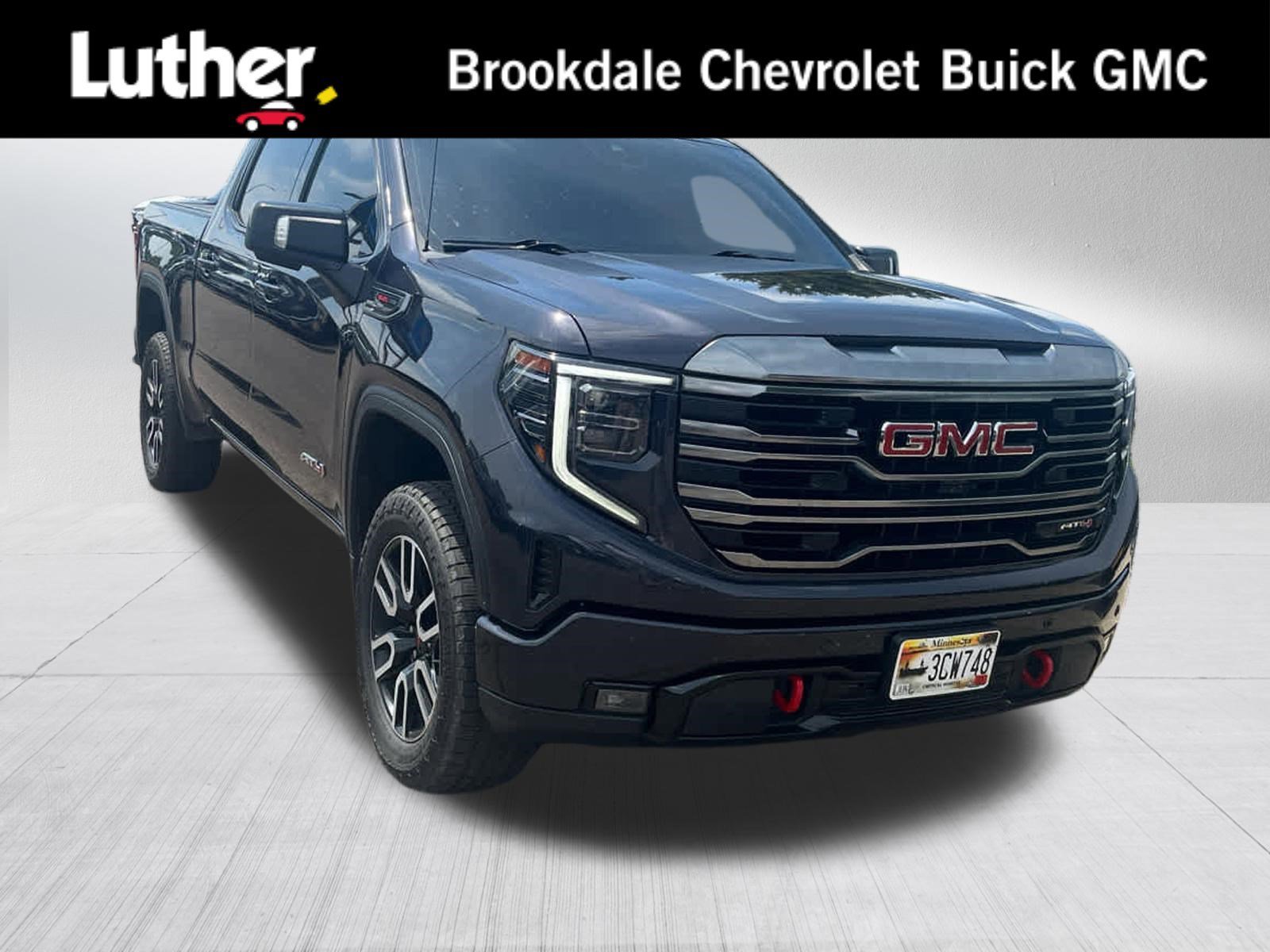 2022 GMC Sierra 4WD Crew Cab Short Box AT4's photo