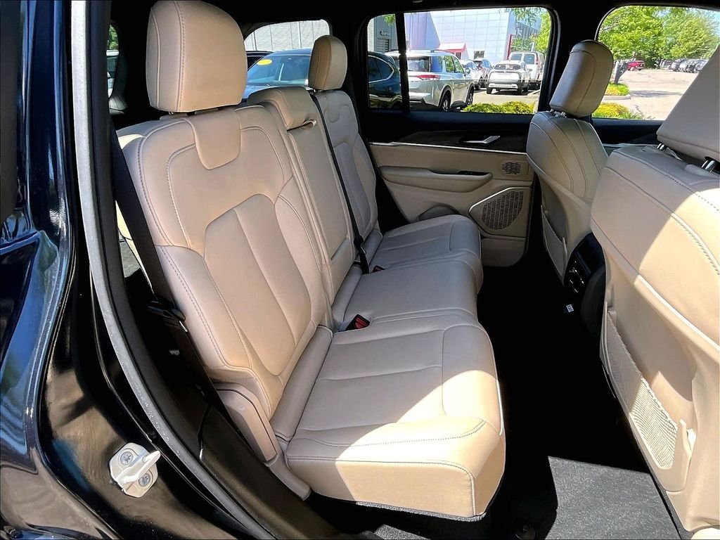 Used 2024 Black Jeep 4xe image 16