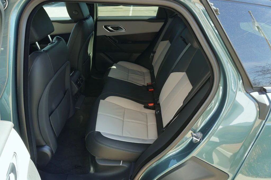 New 2026 Giola Green Land Rover Dynamic SE image 31