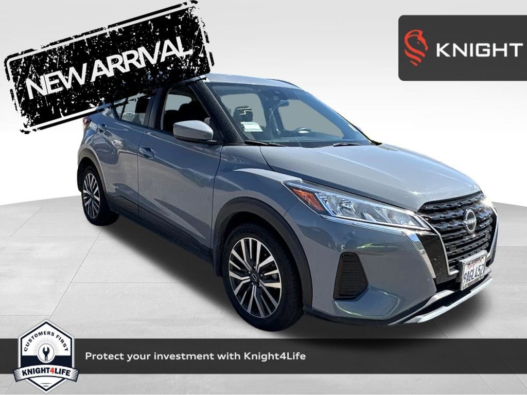 2022 Nissan Kicks SV