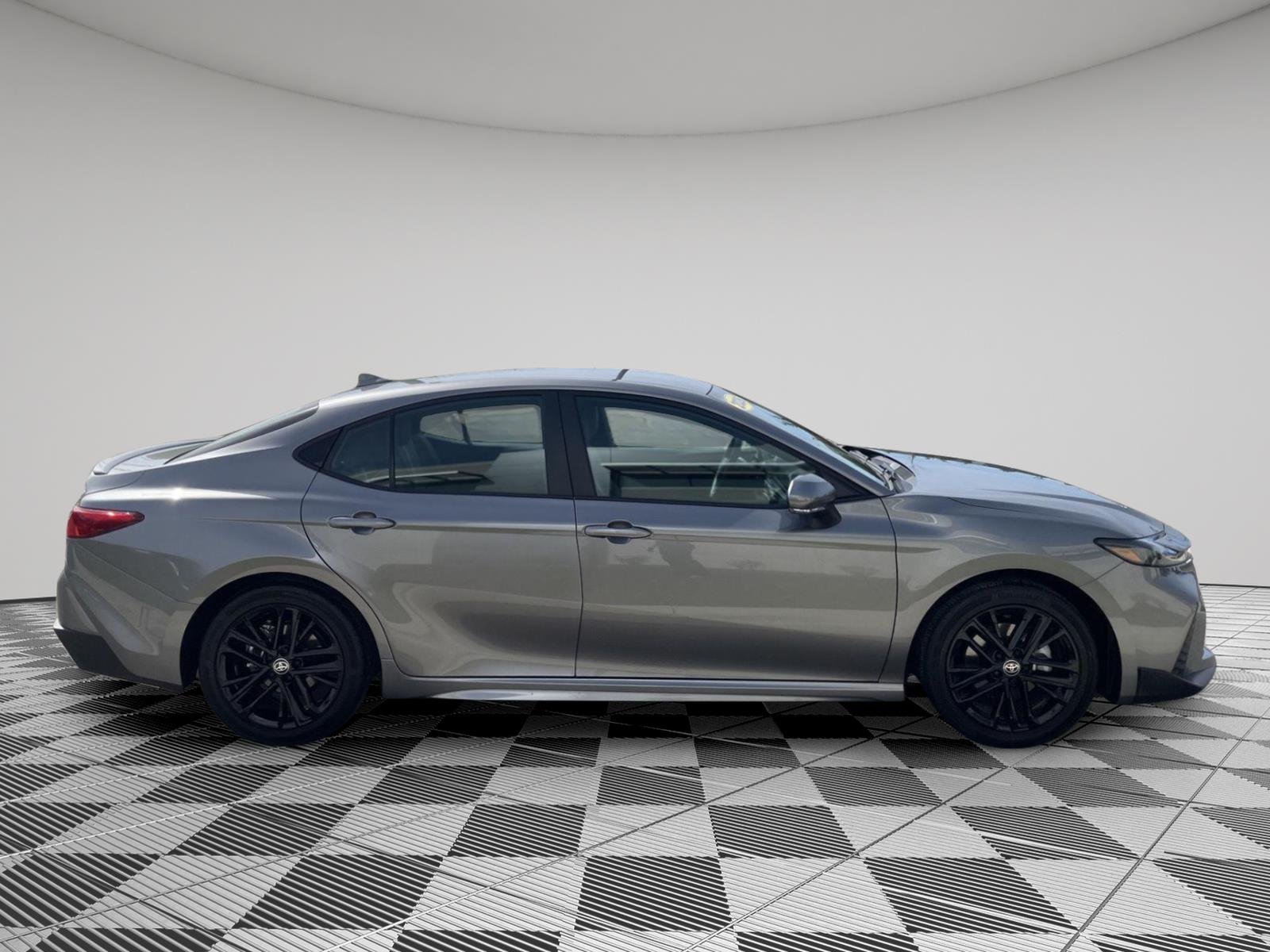 Used 2026 Toyota Camry SE with VIN 4T1DAACK0TU673980 for sale in Kansas City