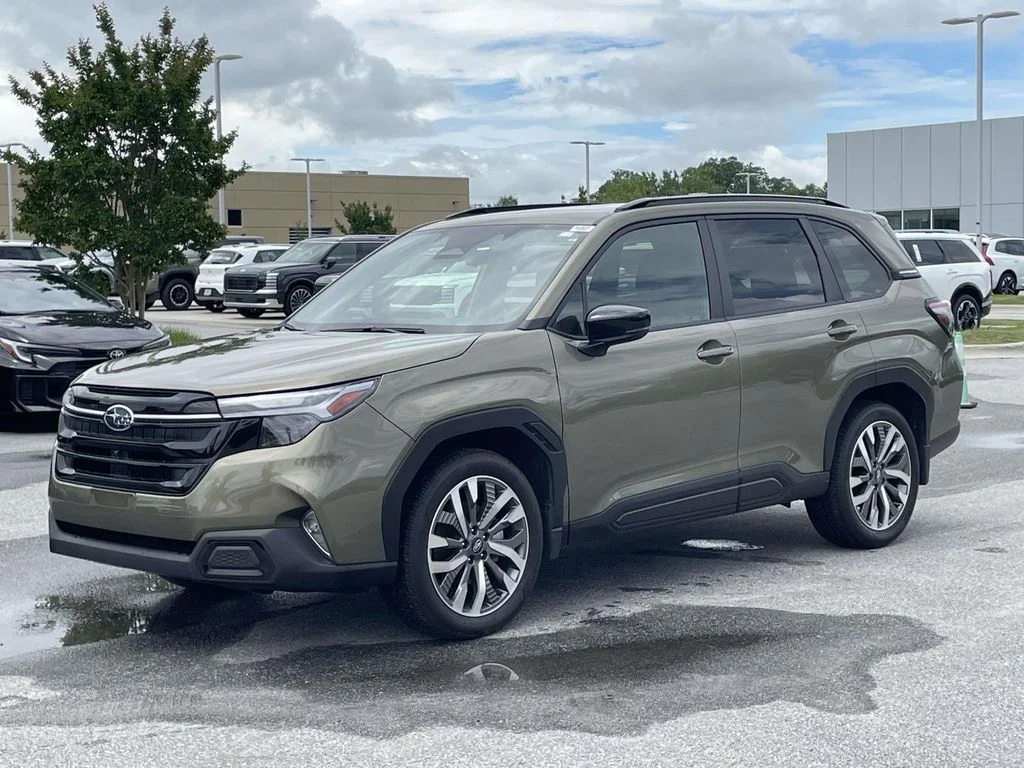 2025 Subaru Forester Touring - Photo 23